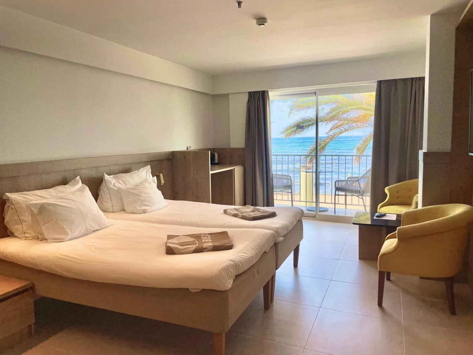 Fergus Style Palma Beach (Adults Only) Can Pastilla  Exterior photo